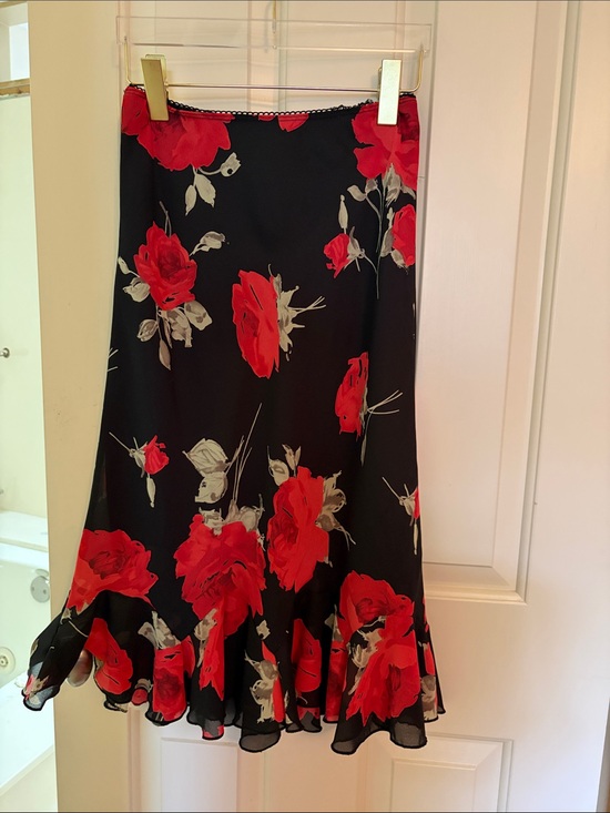 La Belle Dresses & Skirts - La Belle Black A-Line Midi Skirt with Red Rose Print